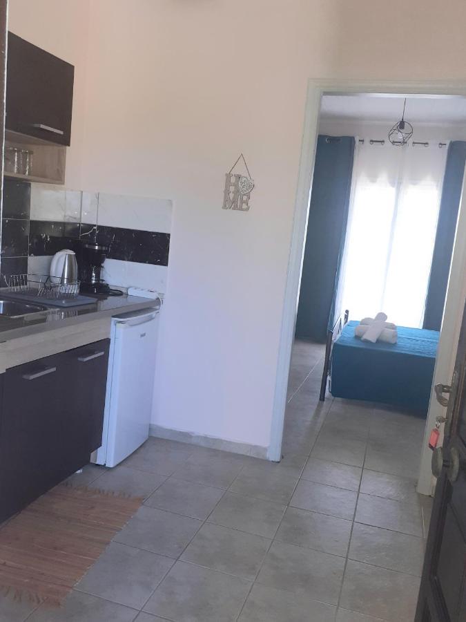 Issos Apartments Агиос-Георгиос Экстерьер фото