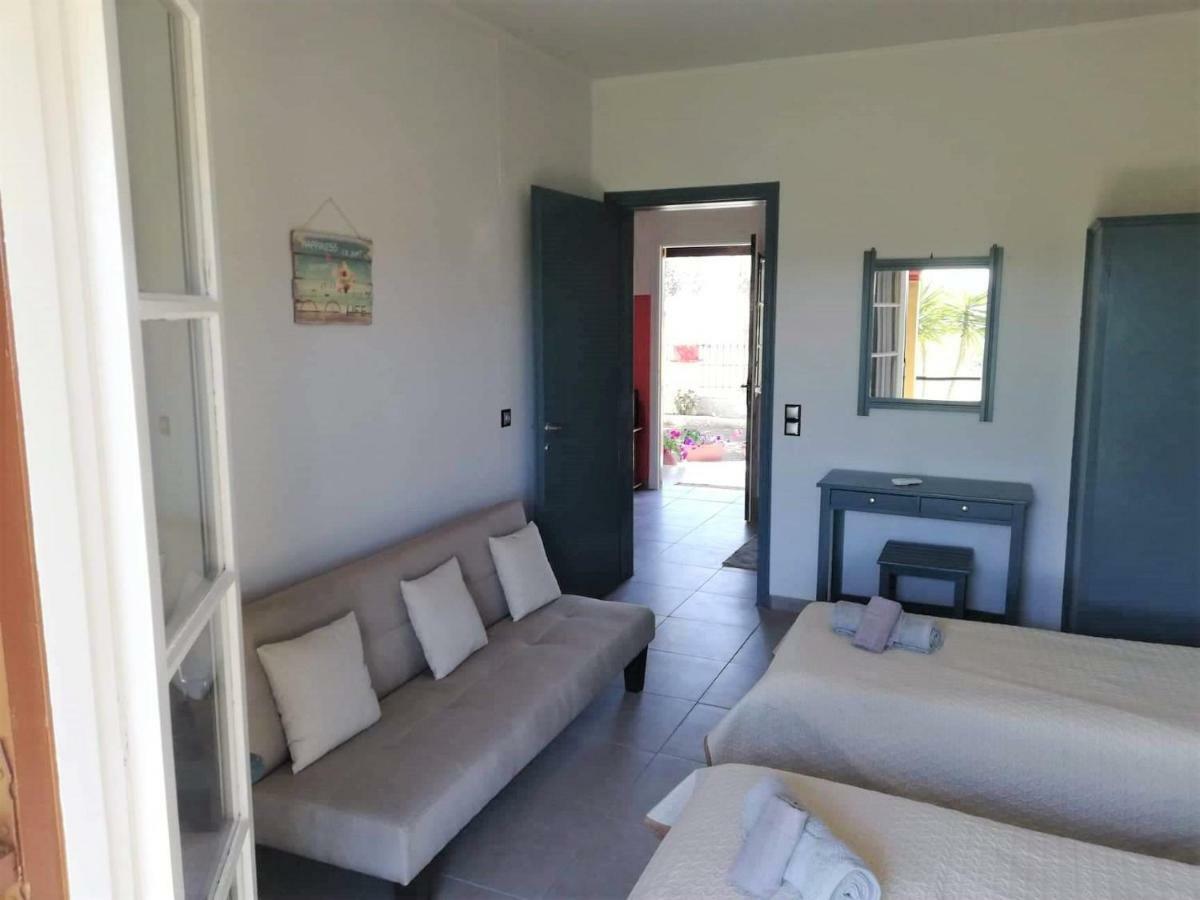 Issos Apartments Агиос-Георгиос Экстерьер фото